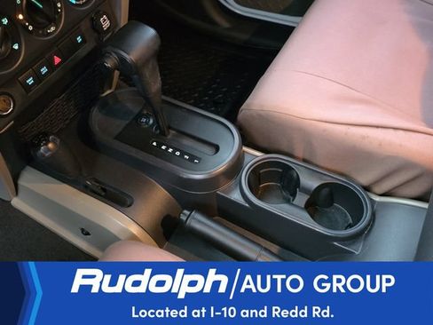 Used 2008 Jeep Wrangler Unlimited Rubicon w/ Dual Top Group AWD/4WD image 21