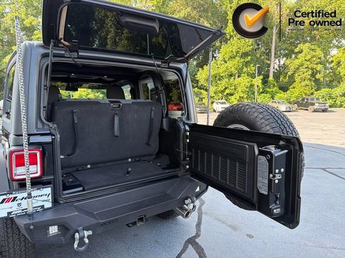 Certified 2025 Jeep Wrangler Sport AWD/4WD image 30