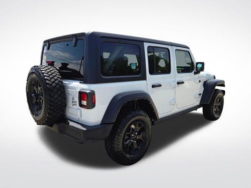 Used 2022 Jeep Wrangler Unlimited Sport AWD/4WD image 7