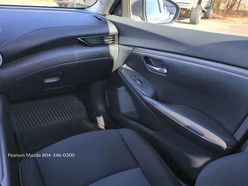 Used 2021 Nissan Sentra SV image 17