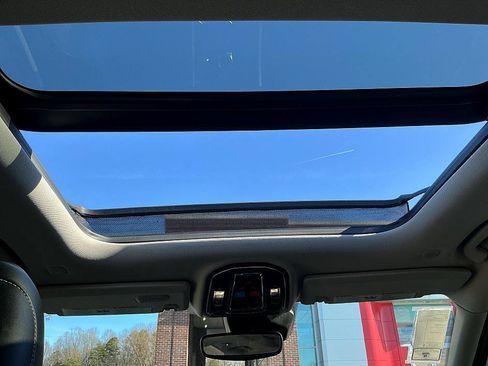 Used 2021 Jeep Grand Cherokee L Limited image 28