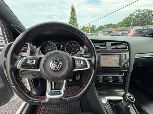 Used 2017 Volkswagen GTI Autobahn FWD image 24