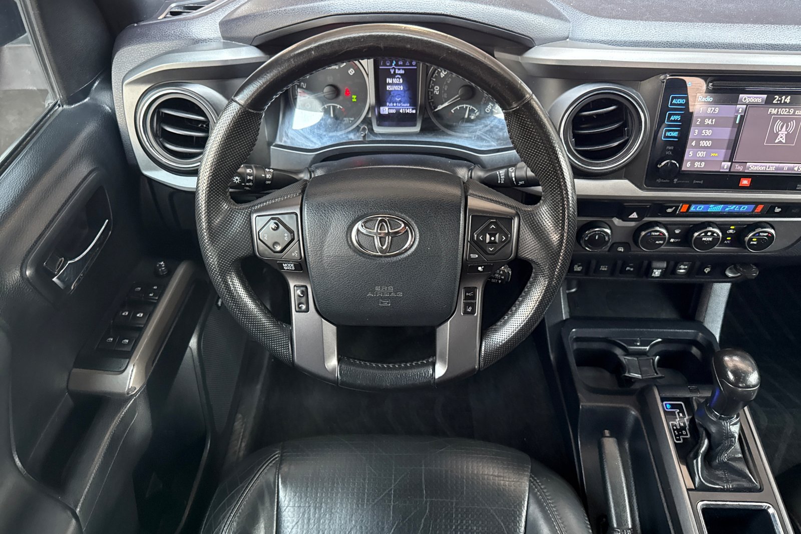 Used 2019 Toyota Tacoma TRD Off-Road AWD/4WD image 15
