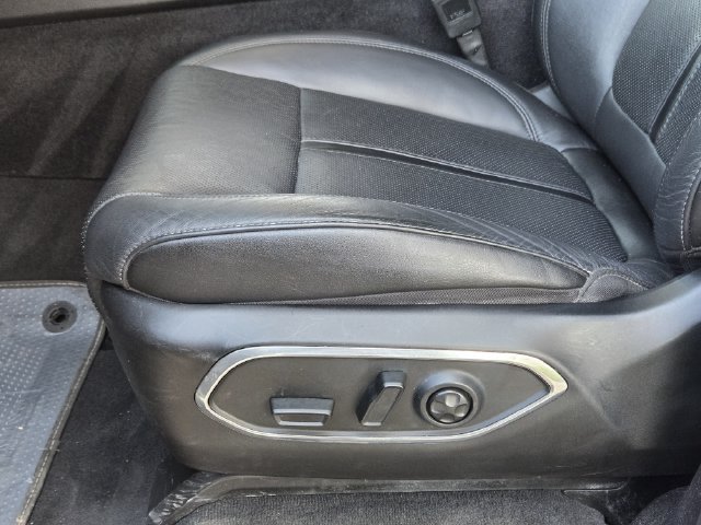 Certified 2024 Jeep Wagoneer Series II AWD/4WD image 24