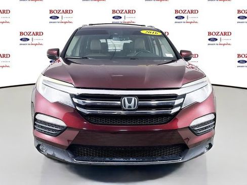 Used 2016 Honda Pilot Elite image 2