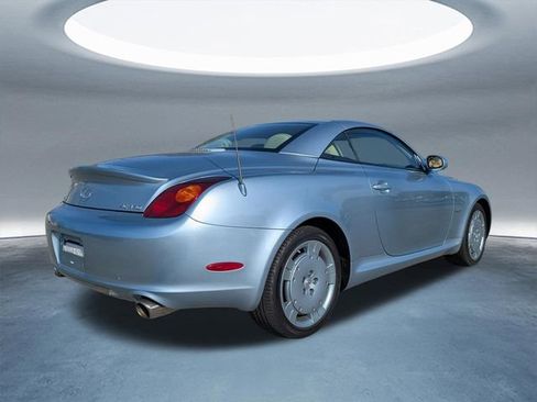 Used 2004 Lexus SC 430 Convertible image 4