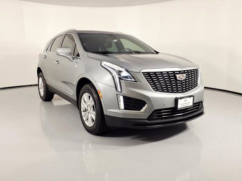 Certified 2023 Cadillac XT5 Luxury image 1