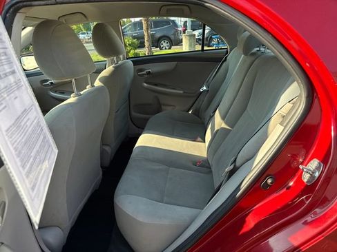 Used 2012 Toyota Corolla LE FWD image 14