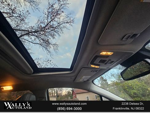 Used 2021 Toyota Sienna XLE image 40