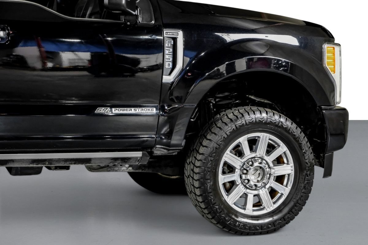 Used 2019 Ford F250 Limited w/ FX4 Off-Road Package AWD/4WD image 7