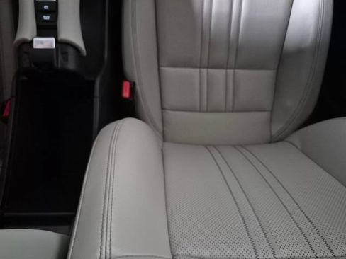 Used 2023 Honda HR-V EX-L image 28