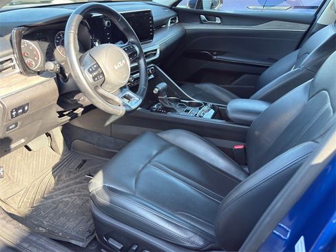 Used 2022 Kia K5 EX image 9