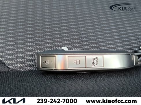New 2026 Kia Sorento LX FWD image 29