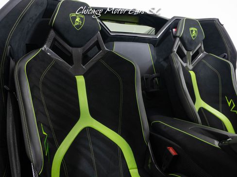 Used 2016 Lamborghini Aventador LP 750-4 Superveloce AWD/4WD image 41
