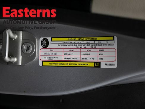 Used 2024 Chrysler Pacifica Touring-L FWD image 35