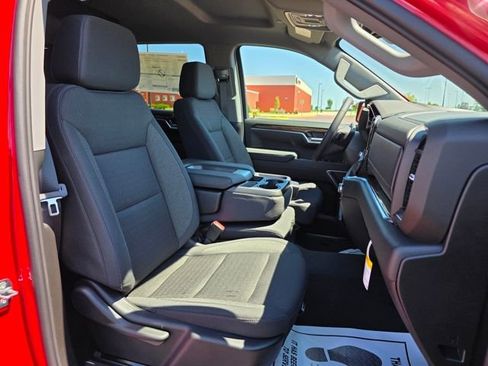 New 2026 GMC Sierra 1500 SLE w/ Preferred Package image 26