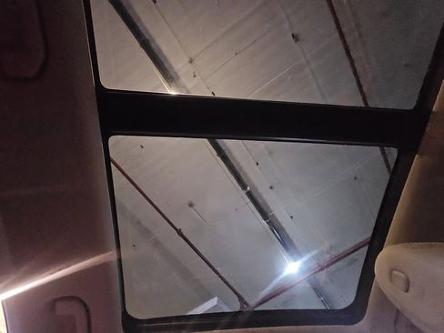 Used 2022 Mercedes-Benz GLE 350 4MATIC image 26