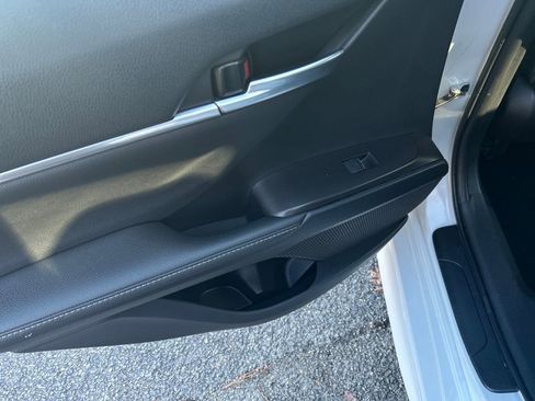 Used 2023 Toyota Camry XSE image 26