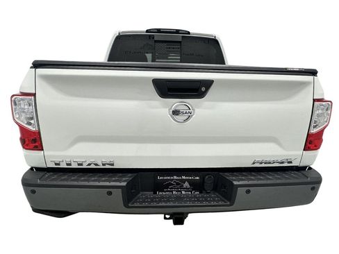 Used 2019 Nissan Titan PRO-4X w/ Pro-4x Convenience Package image 5