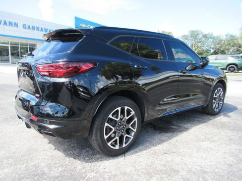 Used 2024 Chevrolet Blazer RS w/ Enhanced Convenience Package FWD image 6