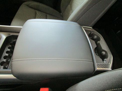 New 2025 RAM 1500 Big Horn image 38