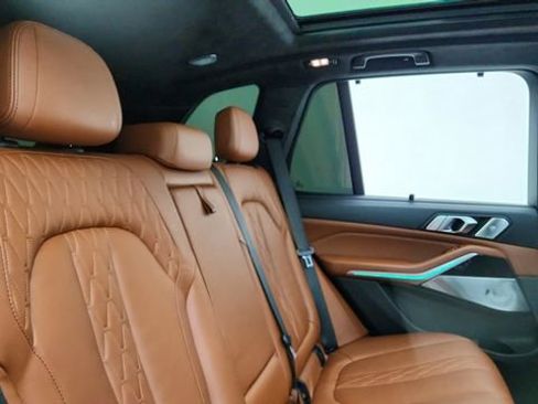 Used 2023 BMW X5 M50i w/ Executive Package image 26