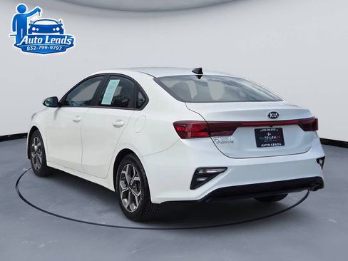 Used 2021 Kia Forte LXS FWD image 6