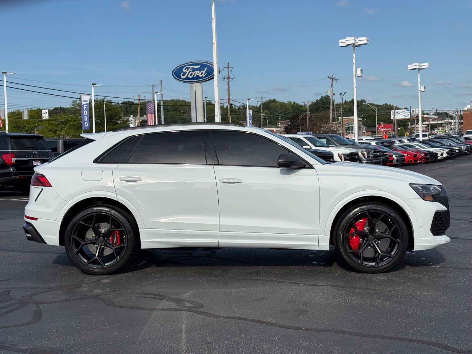 Used 2026 Audi RS Q8 performance AWD/4WD image 3