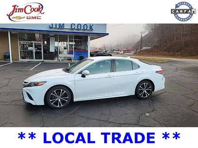 Used 2019 Toyota Camry SE