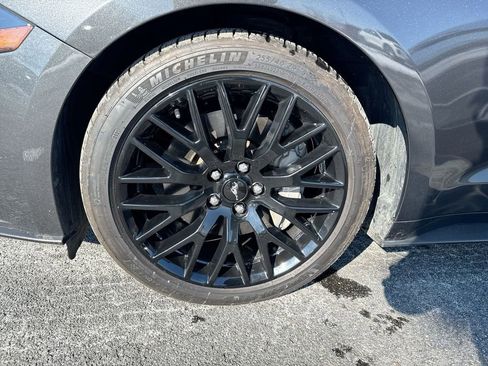 Used 2018 Ford Mustang GT Premium image 26
