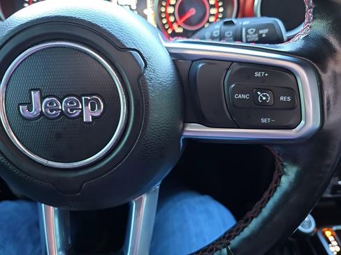 Used 2020 Jeep Wrangler Unlimited Rubicon image 15