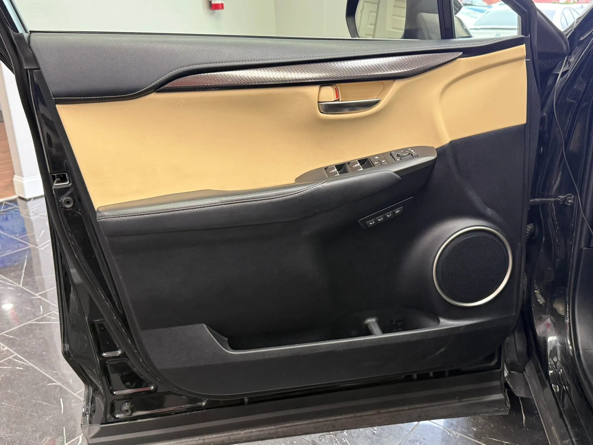 Used 2018 Lexus NX 300 AWD w/ Premium Package image 7