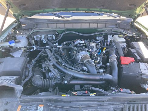 Used 2022 Ford Bronco Wildtrak image 42