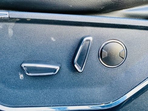 Used 2021 Ford F150 Lariat w/ Equipment Group 502A High image 13