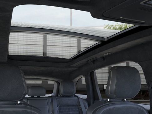 New 2026 Lincoln Nautilus Black Label image 22