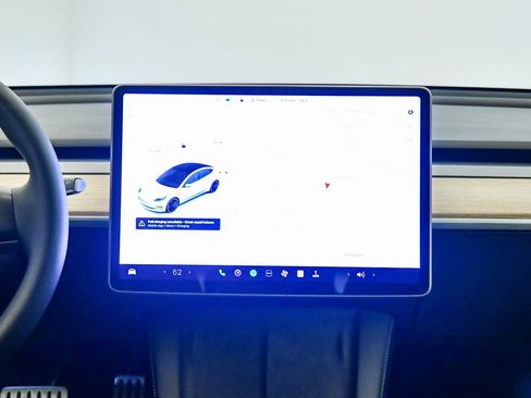 Used 2021 Tesla Model 3 Performance image 14