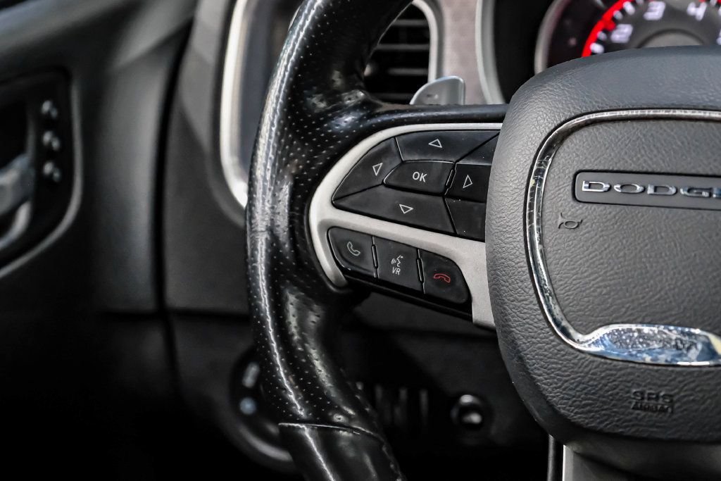 Used 2015 Dodge Charger R/T Scat Pack RWD image 19