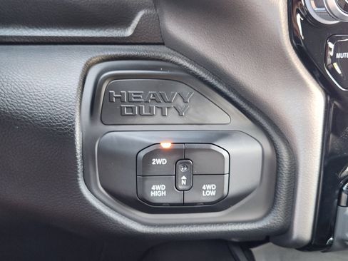 New 2026 RAM 2500 Lone Star AWD/4WD image 21