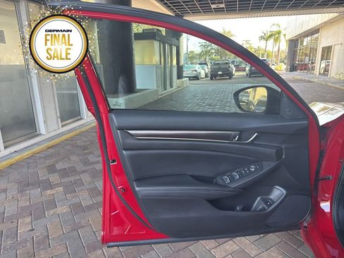 Used 2021 Honda Accord Sport image 14