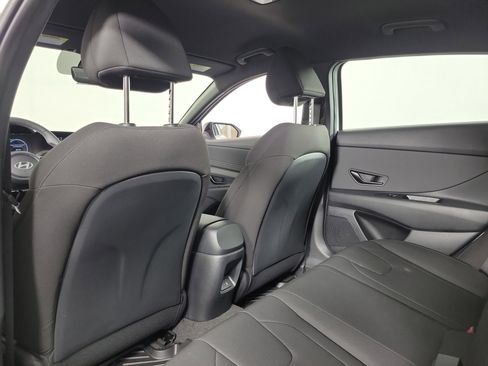 New 2025 Hyundai Elantra SEL image 33