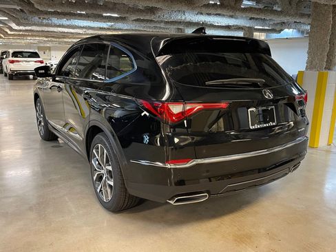 Certified 2023 Acura MDX SH-AWD w/ Technology Package image 9