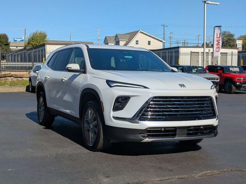 New 2026 Buick Enclave Preferred w/ Power Package image 3