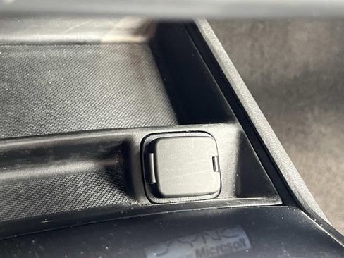 Used 2014 Ford Fusion Titanium FWD image 31