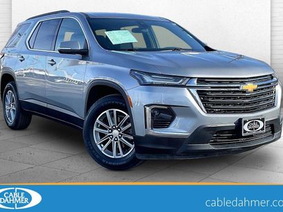 Used 2023 Chevrolet Traverse LT