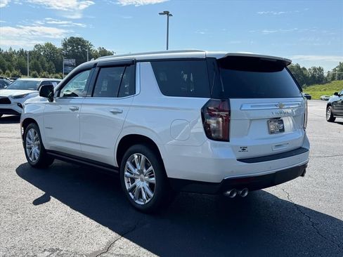 Used 2024 Chevrolet Tahoe High Country AWD/4WD image 5