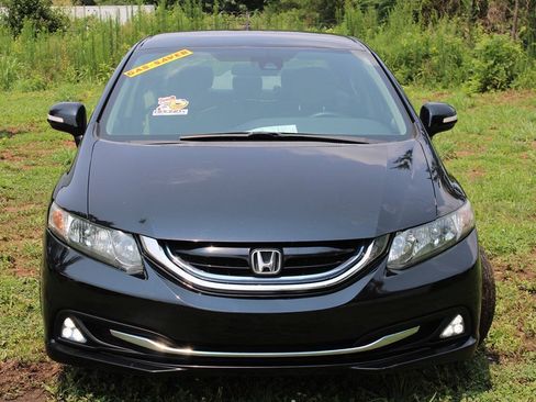 Used 2013 Honda Civic Hybrid Sedan image 2