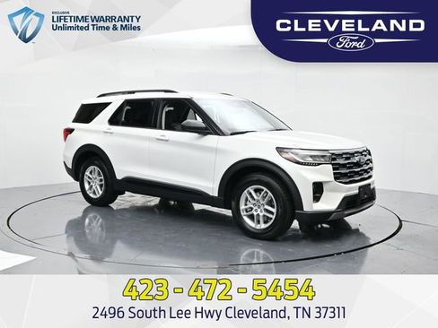 New 2026 Ford Explorer Active w/ Active Comfort Package image 1