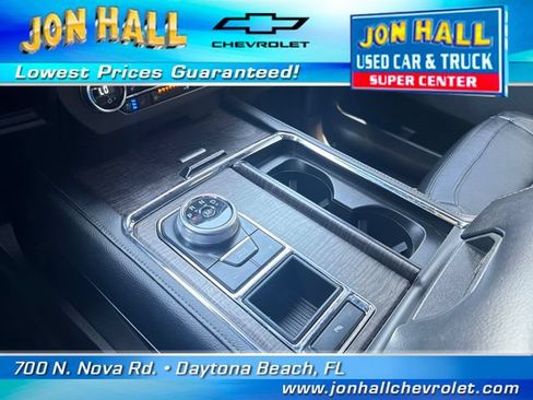 Used 2018 Ford Expedition Limited w/ Equipment Group 301A RWD image 25