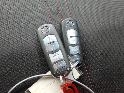 Used 2019 MAZDA MX-5 Miata Club image 30