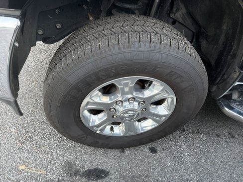 Used 2026 RAM 2500 Big Horn AWD/4WD image 9